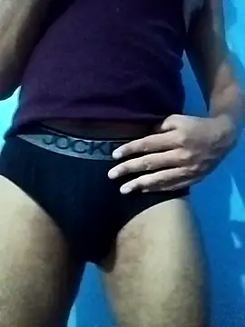 Snapshot of randit7 chatting on March 3, 2025, 3:42 pm randit7 online show from March 3, 2025, 3:42 pm