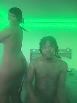 squirmxx10 online show from March 1, 2026, 12:45 am