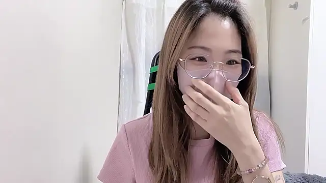 Snapshot of Chu1314 chatting on September 20, 2025, 3:35 pm Chu1314 online show from September 20, 2025, 3:35 pm