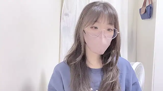 Snapshot of Chu1314 chatting on November 28, 2025, 3:25 pm Chu1314 online show from November 28, 2025, 3:25 pm