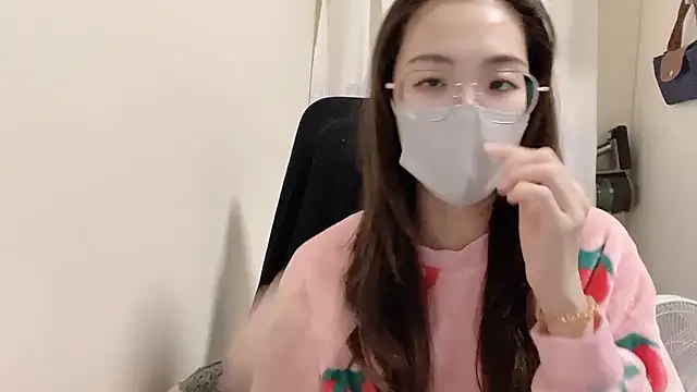 Snapshot of Chu1314 chatting on December 14, 2025, 3:17 pm Chu1314 online show from December 14, 2025, 3:17 pm