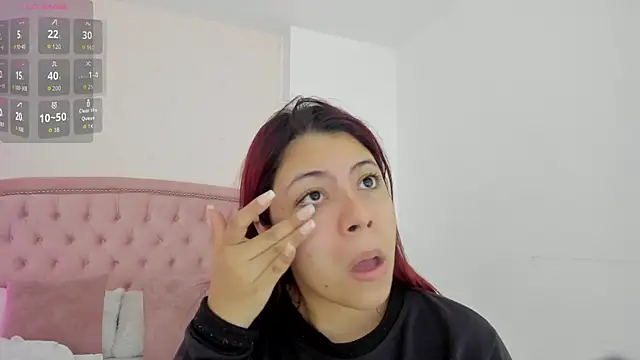 Snapshot of Kendall__Fox chatting on November 15, 2025, 6:44 am Kendall Fox online show from November 15, 2025, 6:44 am