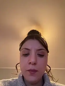 Snapshot of bunnythetailor chatting on February 3, 2025, 8:46 pm bunnythetailor online show from February 3, 2025, 8:46 pm