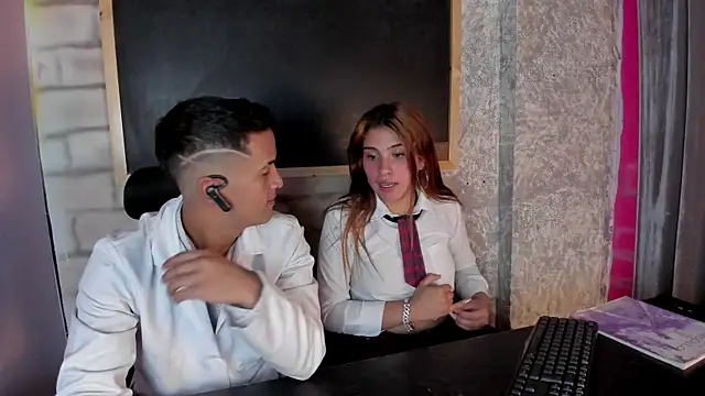 Nikki and Mayk online show from March 11, 2025, 3:05 am