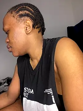 Snapshot of Boneca25 chatting on November 29, 2025, 5:54 am Boneca25 online show from November 29, 2025, 5:54 am