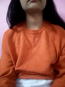 Snapshot of Tanu-00 chatting on November 30, 2025, 5:50 pm Tanu-00 online show from November 30, 2025, 5:50 pm