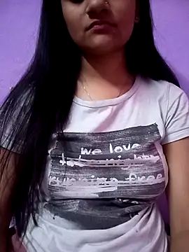 Tanu-00 online show from February 13, 2026, 5:47 am