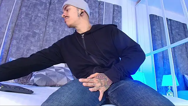 Snapshot of kaletattoo chatting on April 7, 2026, 11:10 am kaletattoo online show from April 7, 2026, 11:10 am