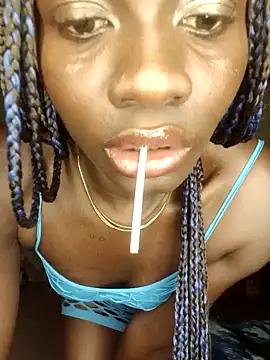 Snapshot of emily2000 chatting on February 3, 2025, 7:31 pm emily2000 online show from February 3, 2025, 7:31 pm