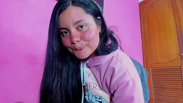 Snapshot of evaa_greey chatting on February 23, 2025, 8:11 pm evaa greey online show from February 23, 2025, 8:11 pm