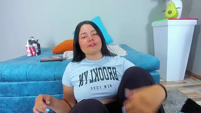 Snapshot of evaa_greey chatting on September 18, 2025, 8:11 pm evaa greey online show from September 18, 2025, 8:11 pm