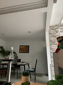 vicky  skinny 1 online show from February 20, 2025, 2:35 pm