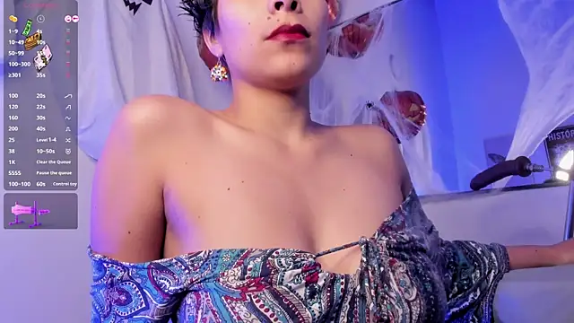 AnaChernova online show from October 25, 2025, 11:29 am