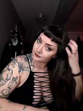 Snapshot of goblingirl888 chatting on November 19, 2025, 8:47 am goblingirl888 online show from November 19, 2025, 8:47 am