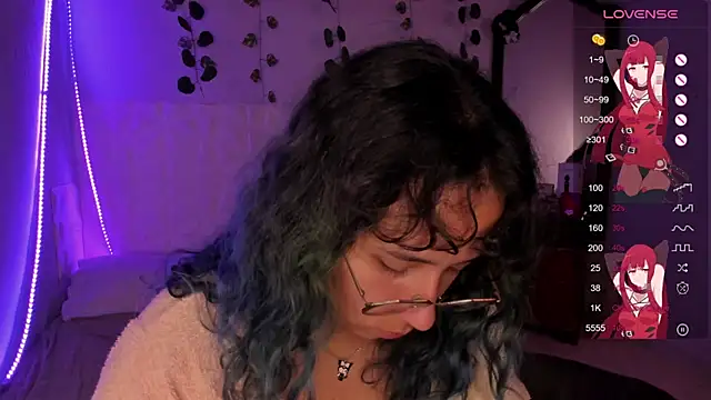 Ludovica6669 online show from February 25, 2025, 1:52 am