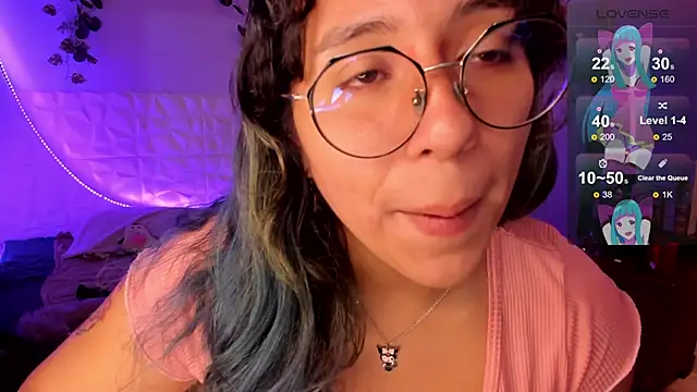 Ludovica6669 online show from March 17, 2025, 1:14 am