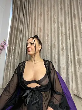 RaisaSalvi online show from February 6, 2026, 9:23 am