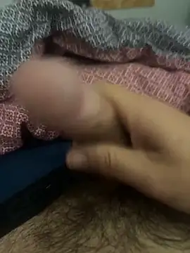 yannusgir33 online show from November 5, 2025, 10:10 pm