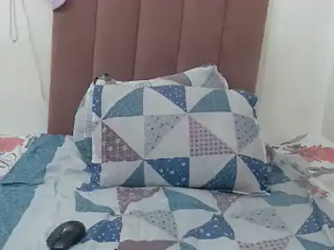 SexyLuna25 online show from March 13, 2025, 12:37 am