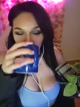 Snapshot of Jinyxx3 chatting on January 27, 2025, 4:09 am Jinyxx3 online show from January 27, 2025, 4:09 am