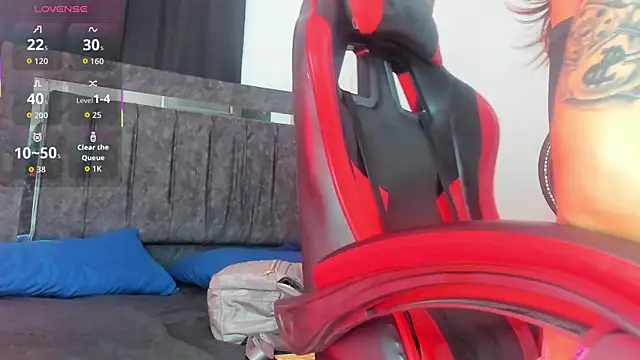 Nicol TransGirl online show from December 5, 2025, 3:15 am