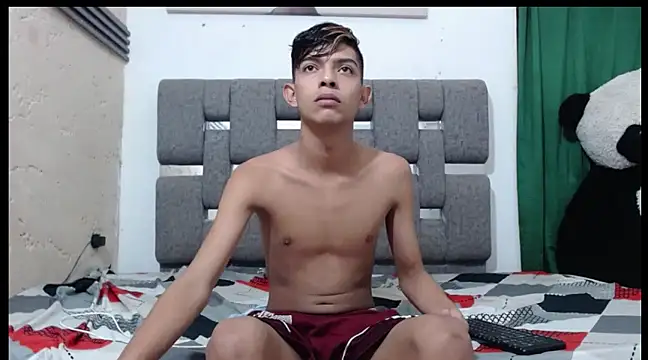 Snapshot of KING_STYLE2 chatting on February 11, 2025, 5:16 am KING STYLE2 online show from February 11, 2025, 5:16 am