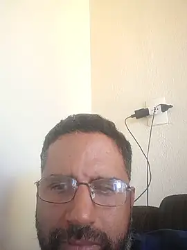 DOMINADOR5 online show from March 11, 2025, 12:17 pm