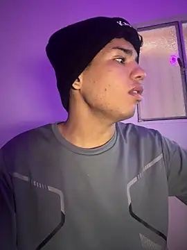 Santiago-Thompson online show from January 5, 2026, 9:29 pm