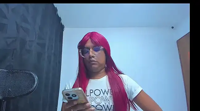 Snapshot of monsterdickcessy_22cm chatting on February 14, 2025, 2:44 pm monsterdickcessy 22cm online show from February 14, 2025, 2:44 pm