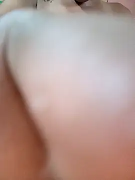 Snapshot of Dj89rrlc chatting on November 26, 2025, 12:55 am Dj89rrlc online show from November 26, 2025, 12:55 am