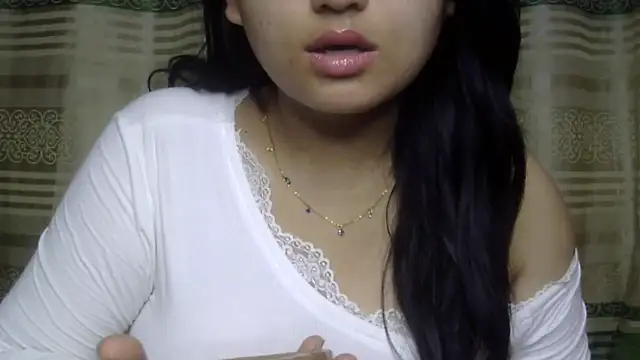Snapshot of undressed_princesss chatting on May 11, 2026, 2:12 pm undressed princesss online show from May 11, 2026, 2:12 pm