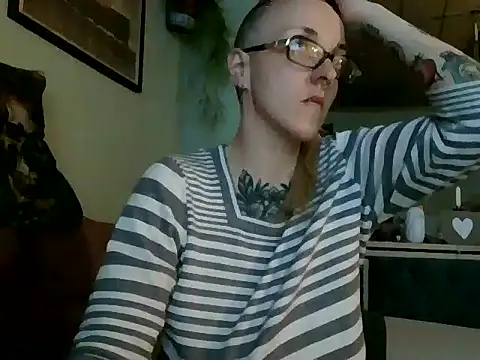 Astrid-Gilbert online show from March 10, 2026, 10:59 pm