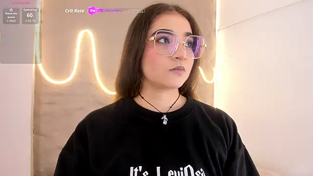 Snapshot of Shanntal_ chatting on February 15, 2026, 7:32 pm Shanntal online show from February 15, 2026, 7:32 pm