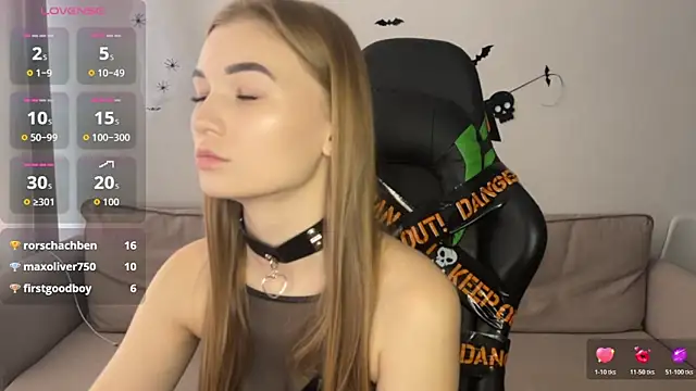 Snapshot of maria_plaudice chatting on November 1, 2025, 6:04 am maria plaudice online show from November 1, 2025, 6:04 am