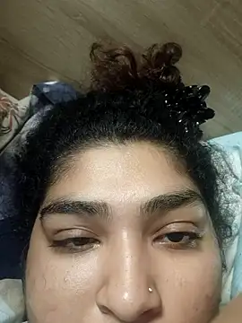 Snapshot of naina78910 chatting on October 29, 2025, 4:31 pm naina78910 online show from October 29, 2025, 4:31 pm