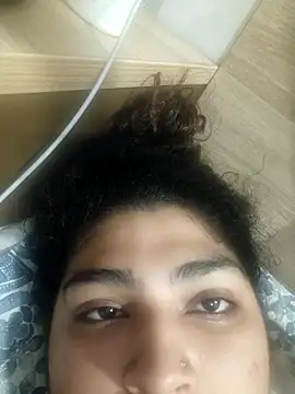 naina78910 online show from November 7, 2025, 2:28 pm