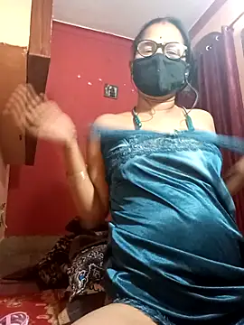 runi31 online show from December 3, 2025, 6:06 pm