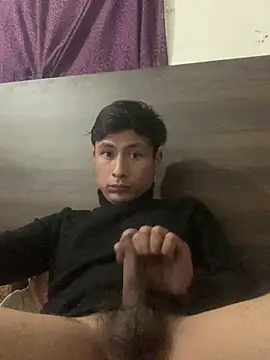 EduardoEspinoza12 online show from May 27, 2026, 10:23 am
