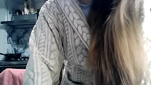 Misssweet s online show from December 15, 2025, 4:50 am