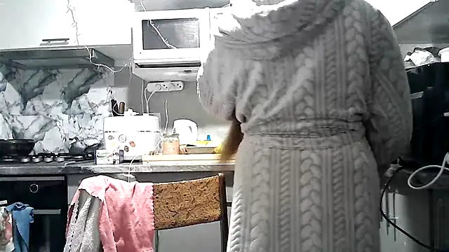 Misssweet s online show from December 16, 2025, 4:50 am