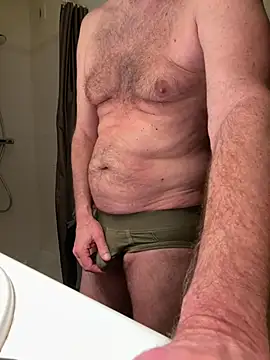 Snapshot of vincent1522 chatting on January 31, 2025, 7:07 am vincent1522 online show from January 31, 2025, 7:07 am