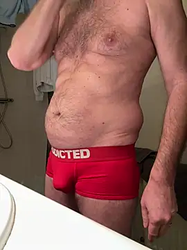 Snapshot of vincent1522 chatting on February 6, 2025, 6:51 am vincent1522 online show from February 6, 2025, 6:51 am