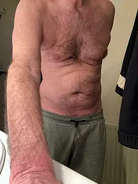 Snapshot of vincent1522 chatting on February 20, 2025, 7:01 am vincent1522 online show from February 20, 2025, 7:01 am