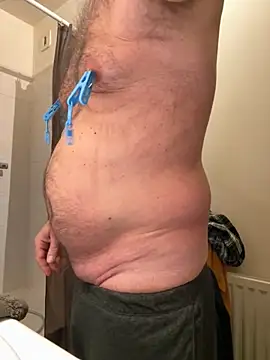 Snapshot of vincent1522 chatting on November 4, 2025, 7:29 am vincent1522 online show from November 4, 2025, 7:29 am