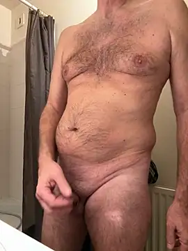 Snapshot of vincent1522 chatting on November 6, 2025, 6:47 am vincent1522 online show from November 6, 2025, 6:47 am