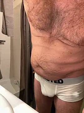 Snapshot of vincent1522 chatting on November 29, 2025, 8:17 am vincent1522 online show from November 29, 2025, 8:17 am