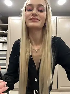 KristinaDane online show from February 9, 2025, 3:43 am