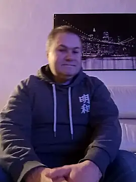 Snapshot of Pourleplasirs chatting on February 3, 2025, 3:09 am Pourleplasirs online show from February 3, 2025, 3:09 am