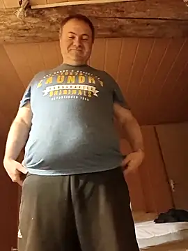 Snapshot of Pourleplasirs chatting on March 8, 2025, 12:11 am Pourleplasirs online show from March 8, 2025, 12:11 am