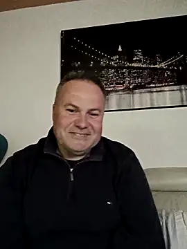 Snapshot of Pourleplasirs chatting on May 16, 2026, 11:36 pm Pourleplasirs online show from May 16, 2026, 11:36 pm